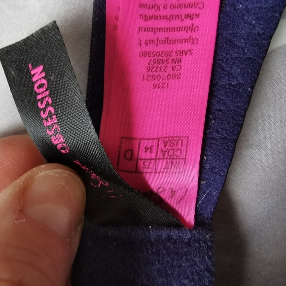 La Senza D34. Pick any 2 bras for $30 - Picture 4 of 4